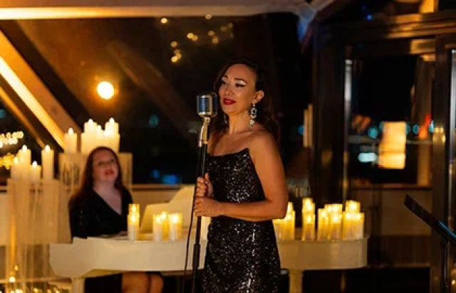Концерт «Магия свечей. «Whitney Houston Tribute» в Амбассадор: пространство «Крыша 360», Санкт-Петербург – Bilet.spb.ru