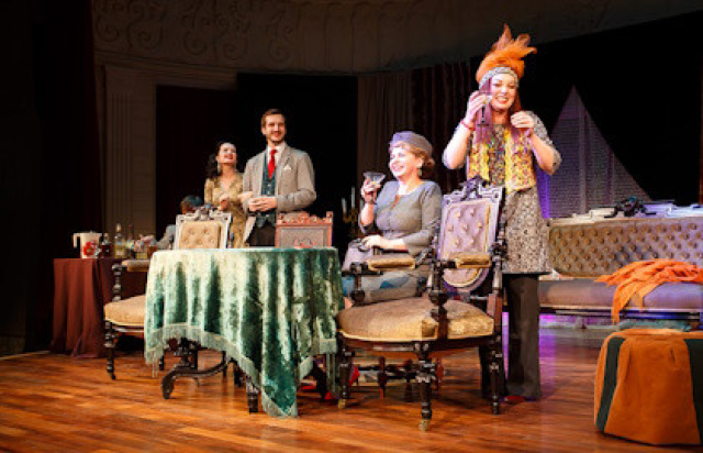 Спектакль «Неугомонный дух» - Bilet.spb.ru