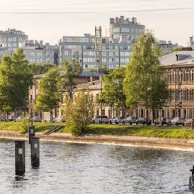 Экскурсия «По рекам и каналам северной столицы в мини-группе до 11 человек» в Набережная реки Фонтанки, 71, причал, Санкт-Петербург – Bilet.spb.ru