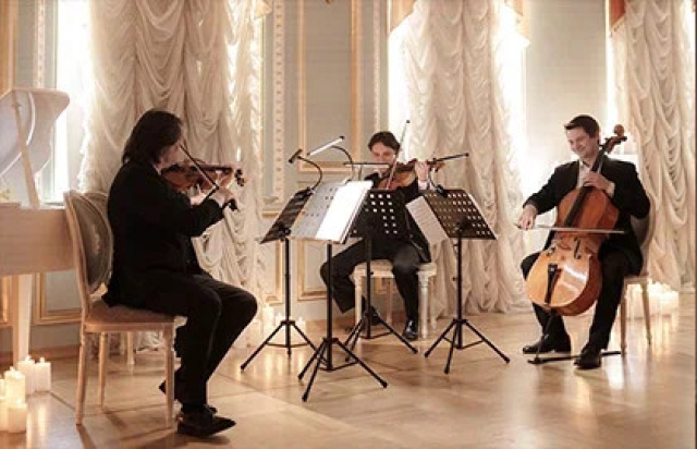 Концерт «Магия свечей. «От Вивальди до Эйнауди. Признание в любви по-итальянски» в Особняк Серебрякова, Санкт-Петербург – Bilet.spb.ru