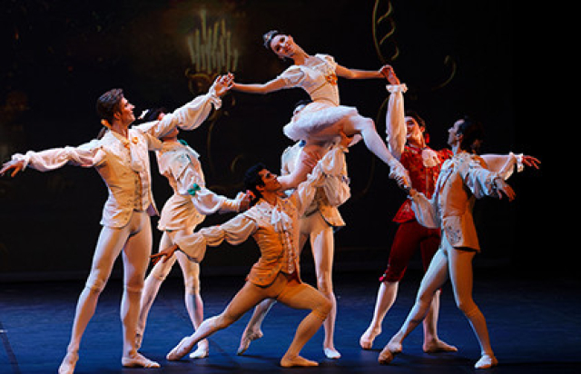 Балет «Блестящий дивертисмент» в Эрмитажный театр, Санкт-Петербург – Bilet.spb.ru