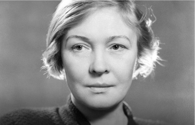 Концерт «Женский образ Серебряного века в импровизациях пианиста-виртуоза Ильи Гончарова на крыше Невского — вечеринка с фуршетом в музее» - Bilet.spb.ru