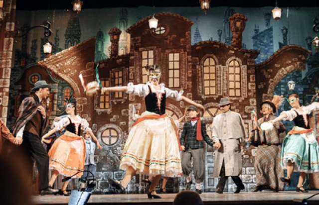 Спектакль «Путешествие Голубой стрелы» в Дворец Искусств Ленинградской области, Санкт-Петербург – Bilet.spb.ru