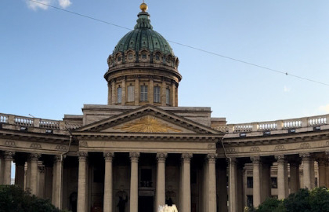 Обзорная экскурсия на автобусе с прогулкой по Петропавловской крепости - 