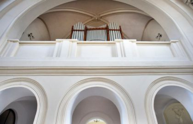 Концерт «Орган и голос при свечах: шедевры мировой классики» в Римско-католический собор Успения Пресвятой Девы Марии, Санкт-Петербург – Bilet.spb.ru