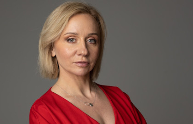 Новый стендап концерт Маргариты Родиной в Бар «Руки ВВерх!» (СПБ), Санкт-Петербург – Bilet.spb.ru