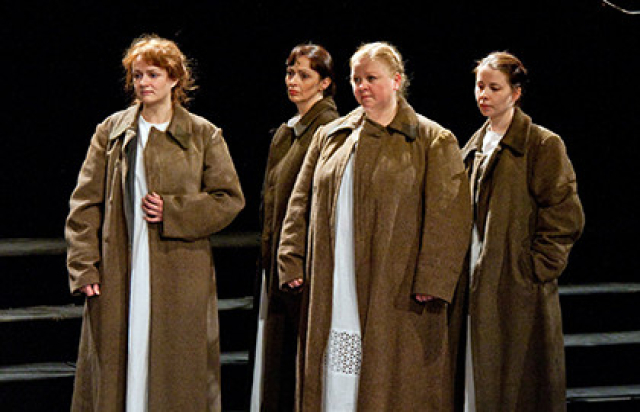 Спектакль «Подруги» в Молодежный театр на Фонтанке, Санкт-Петербург – Bilet.spb.ru